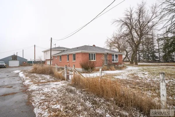 $419,000 | 11260 North 15th East, Idaho Falls, ID 83401