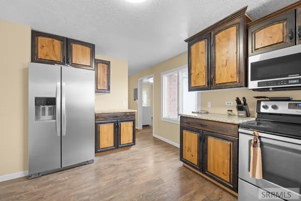 $419,000 | 11260 North 15th East, Idaho Falls, ID 83401