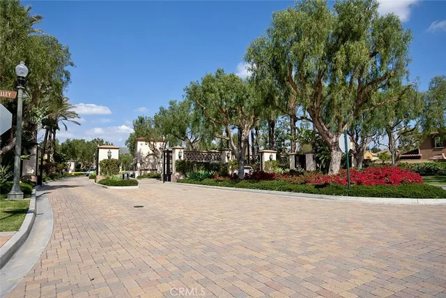 $2,999,888 | 28 Malibu, Irvine, CA 92602