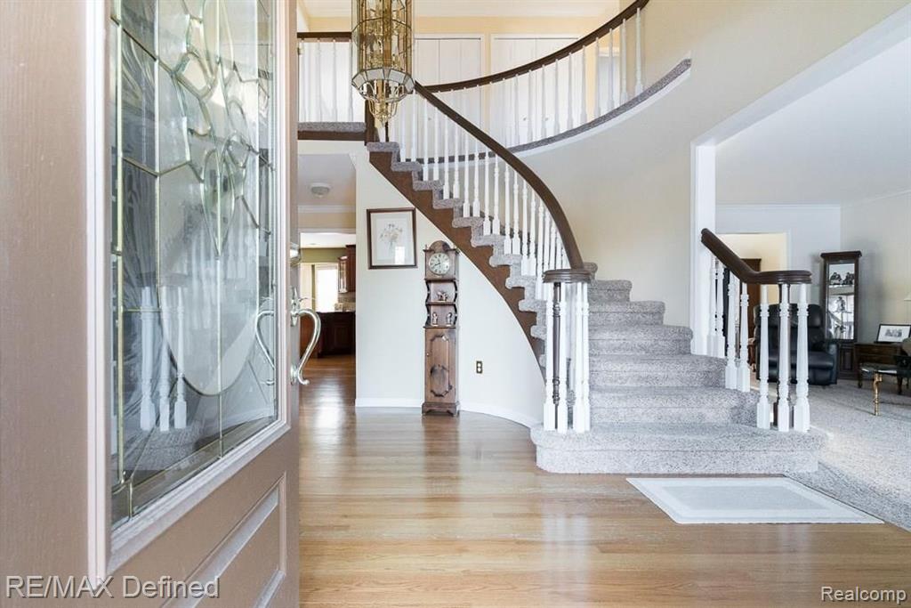 1935 Independence Drive Rochester Hills, MI 48306 - Photo 5 of 30