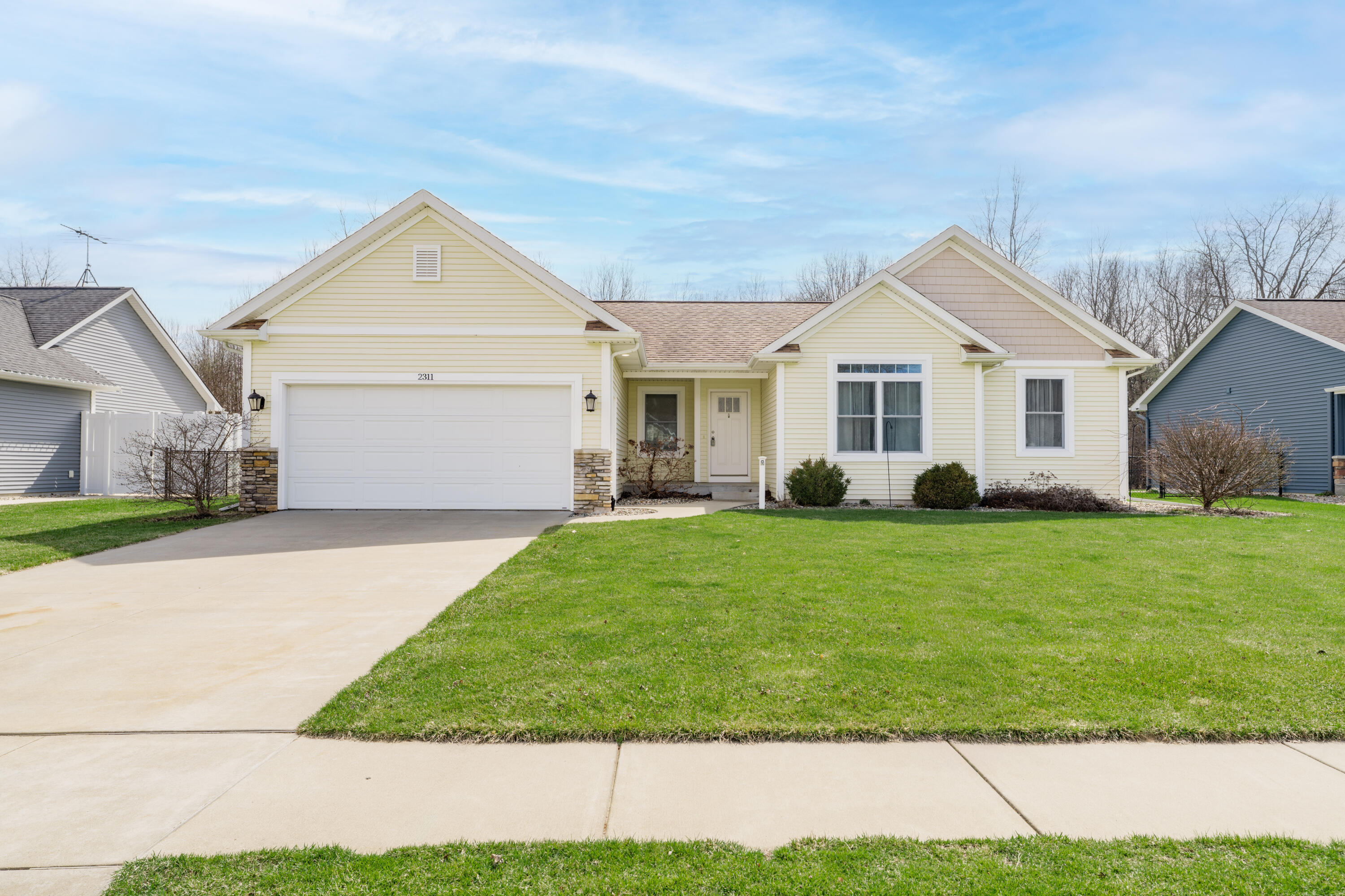 2311 Ashford Trail Portage, MI 49024 - Photo 2 of 26 DSC07997-Edit