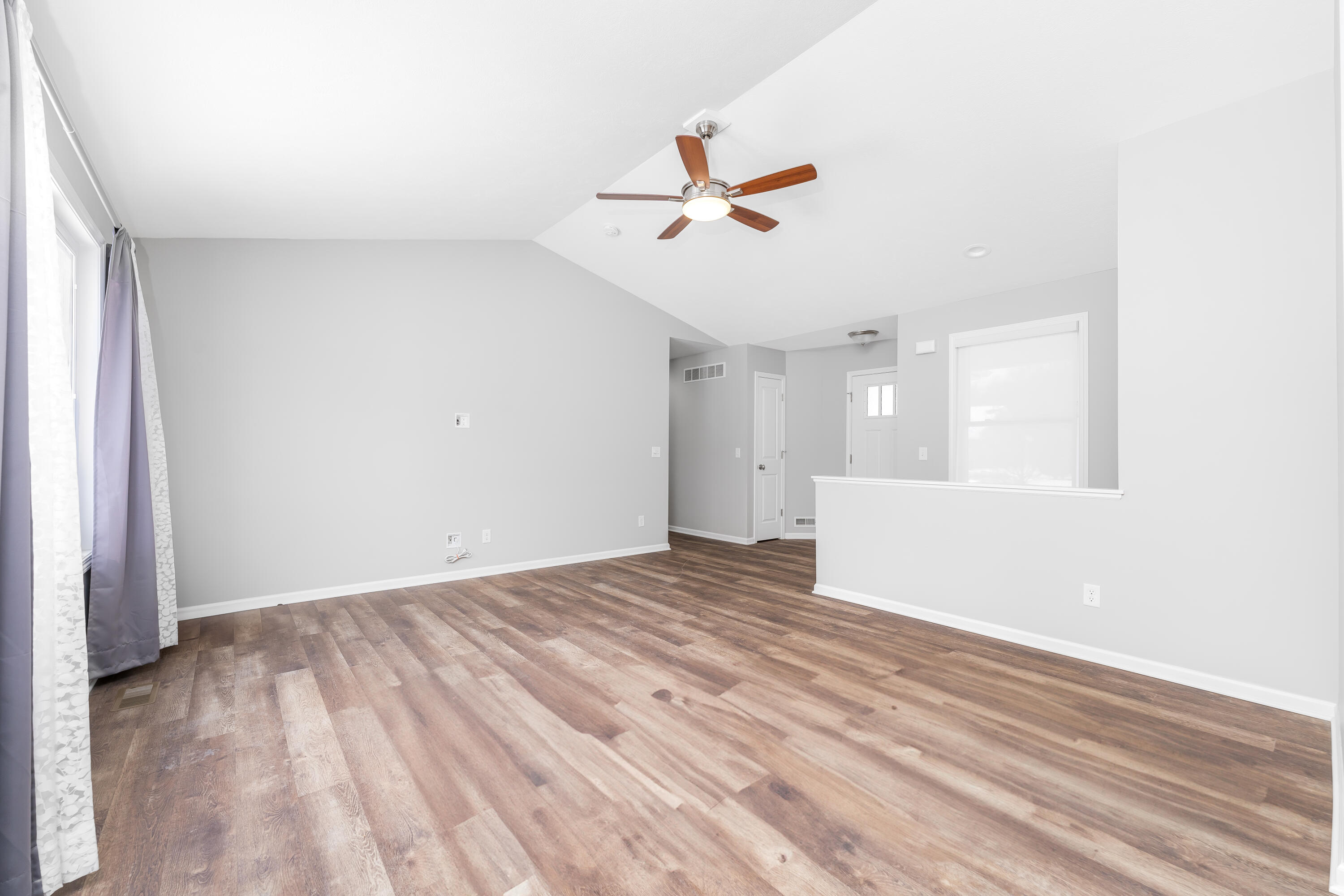 2311 Ashford Trail Portage, MI 49024 - Photo 4 of 26 DSC03548