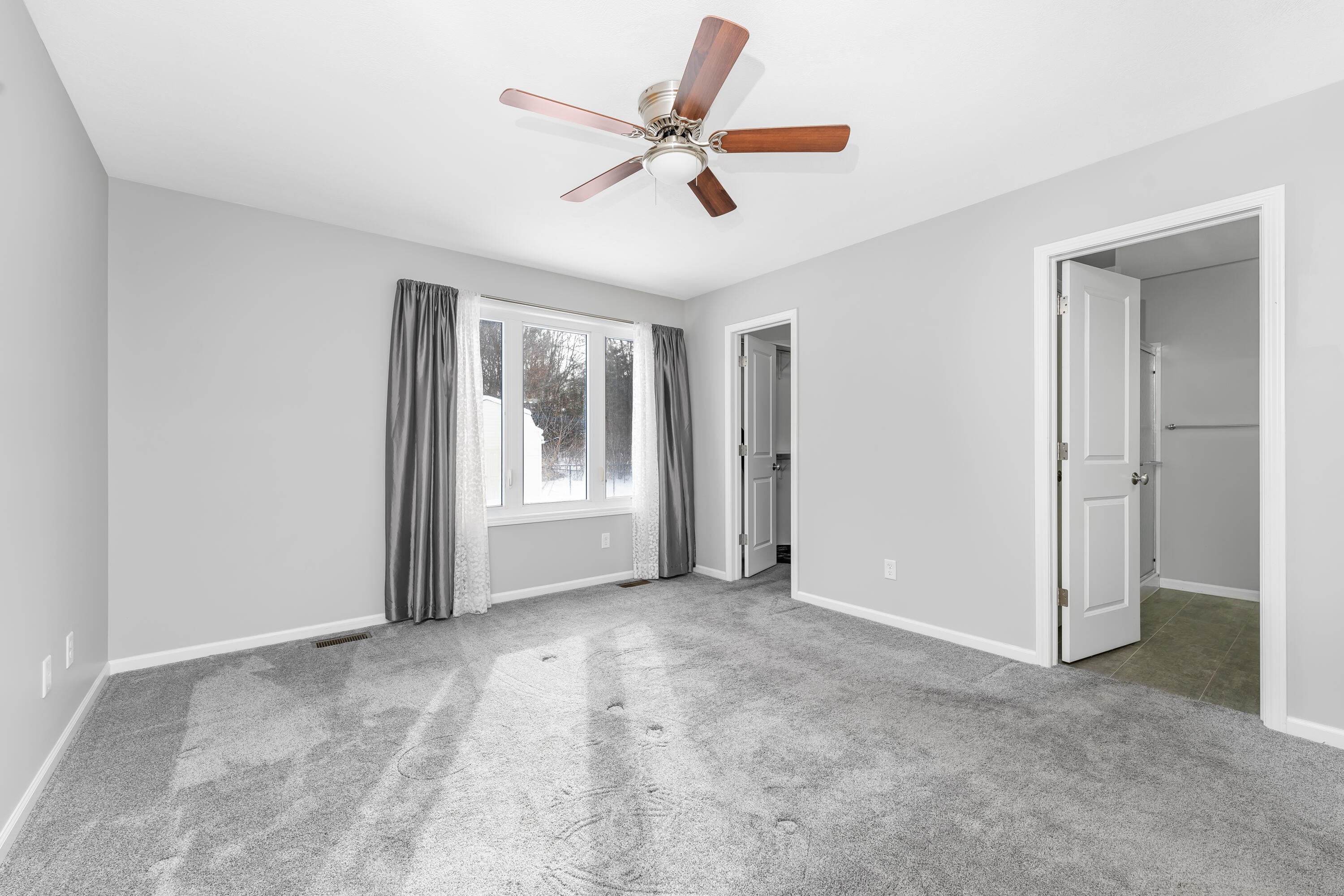 2311 Ashford Trail Portage, MI 49024 - Photo 10 of 26 DSC03519