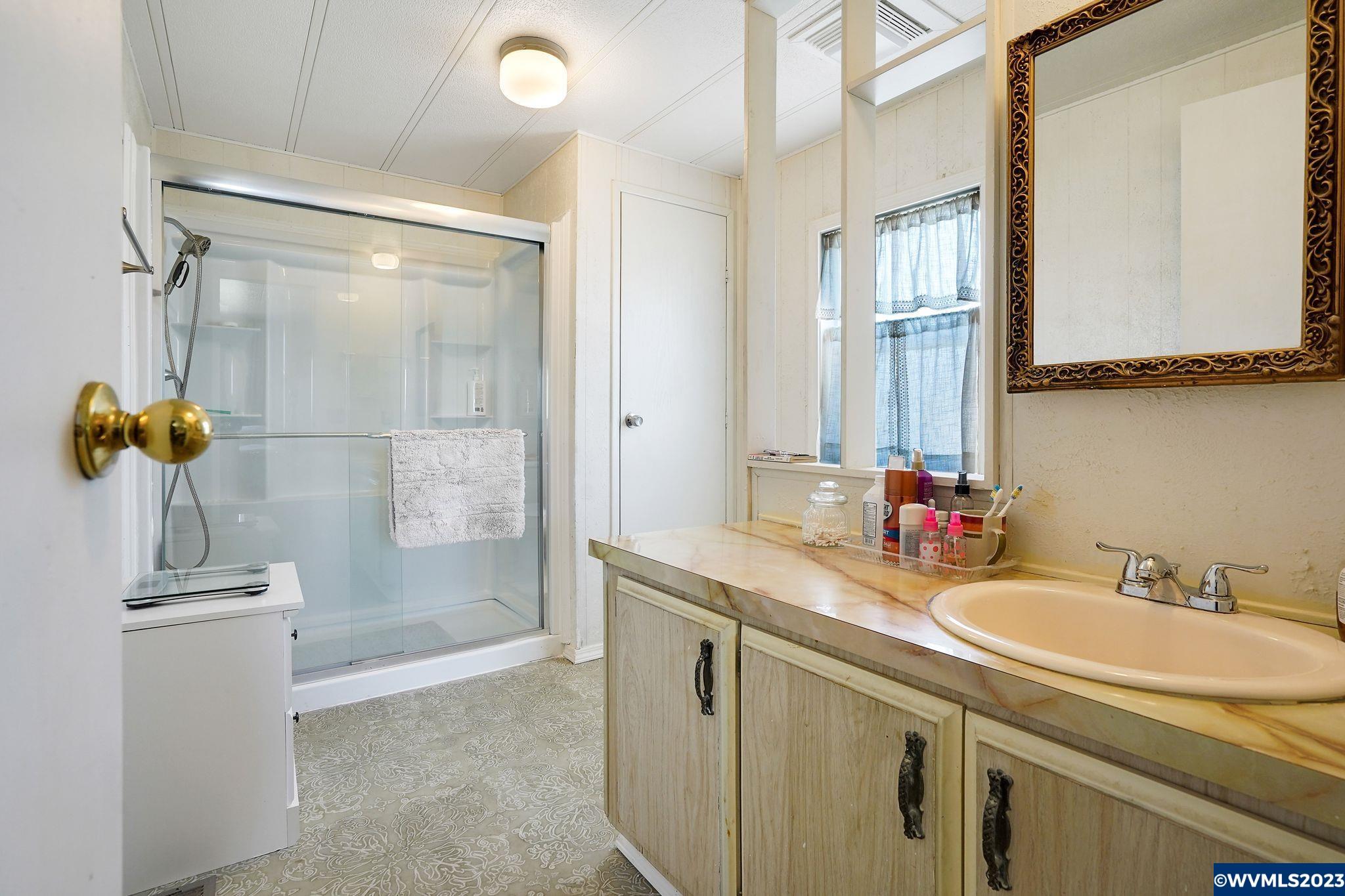 5355 River ( Road, Unit 127 Keizer, OR 97303 - Photo 31 of 42 Gallery Image 31
