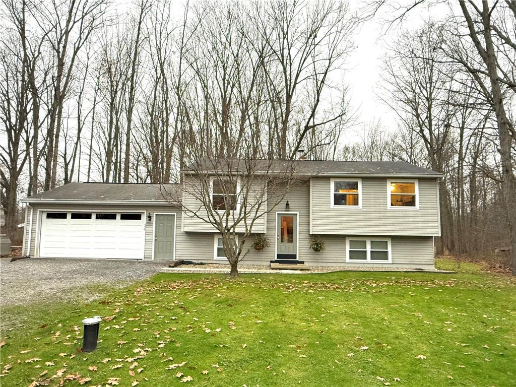 339 Coffee Run Road Pulaski, PA 16143 - Photo 2 of 14