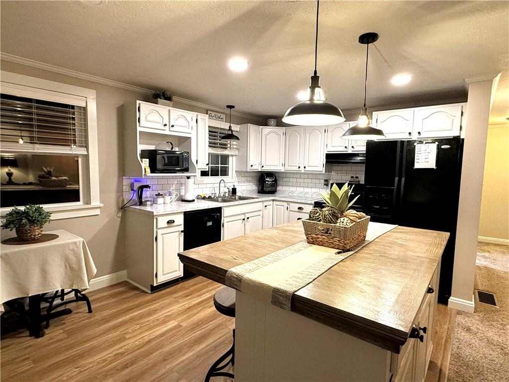 339 Coffee Run Road Pulaski, PA 16143 - Photo 8 of 14