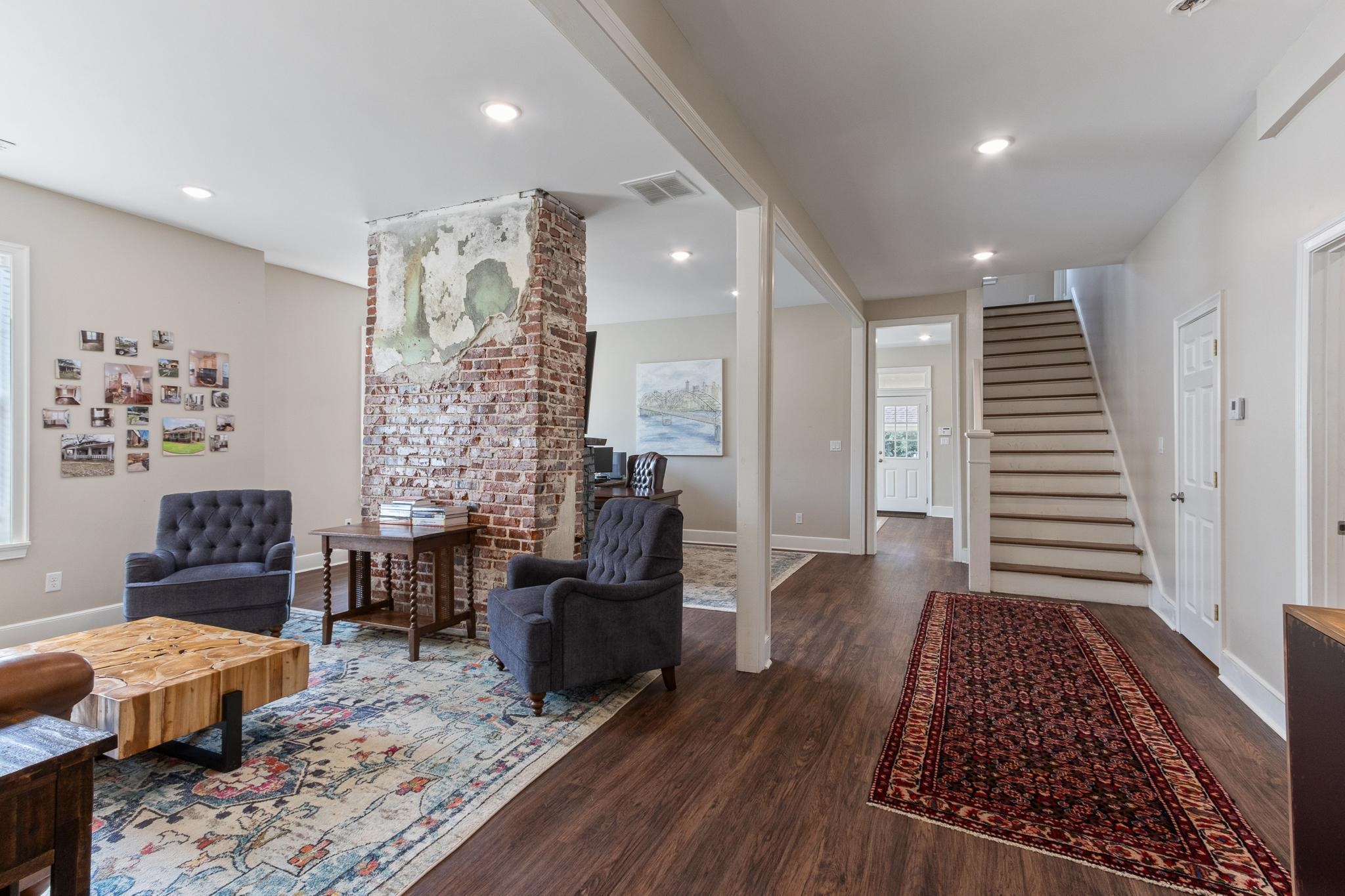 4775 Macon Road Memphis, TN 38122 - Photo 5 of 31 a living room with furniture and wooden floor