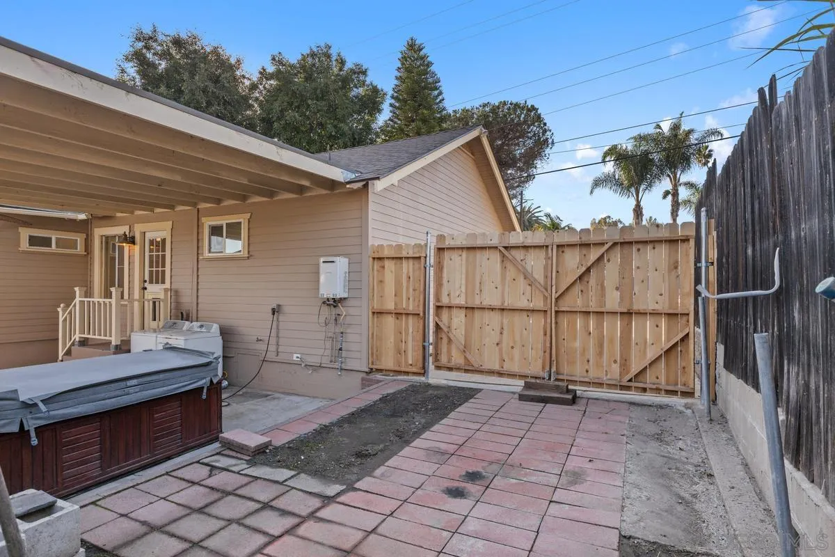 2707 Sweetwater Road Spring Valley, CA 91977 - Photo 24 of 30 a view of a backyard with sitting area