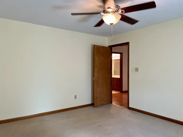 $345,000 | 1036 Bowling Green Road, Franklin, KY 42134