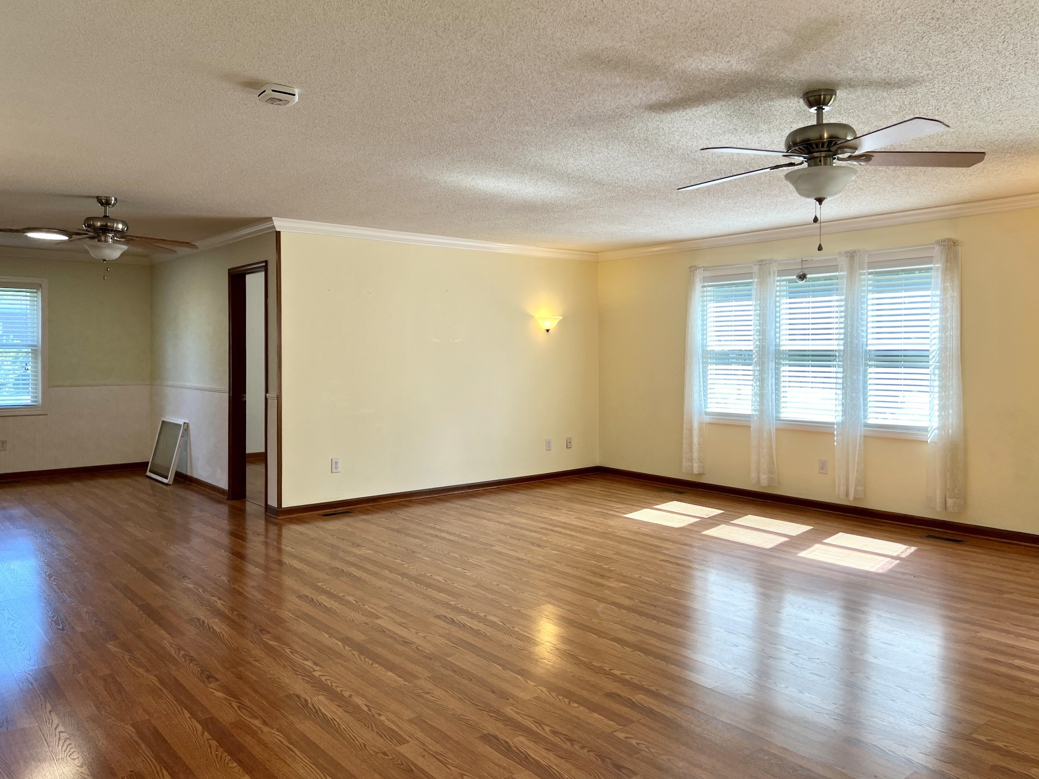 1036 Bowling Green Road Franklin, KY 42134 - Photo 4 of 31