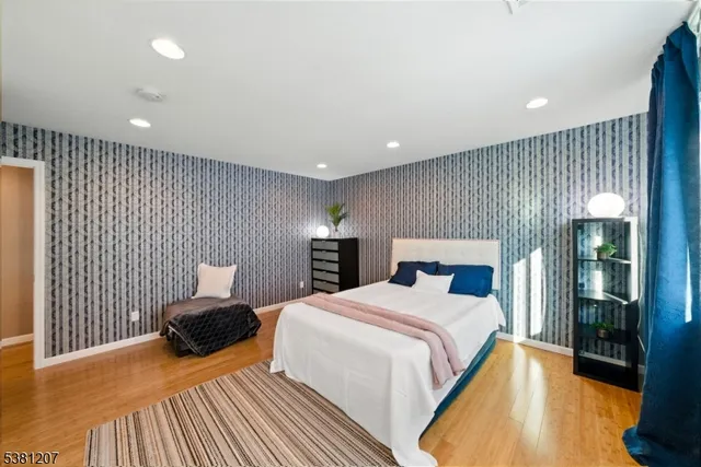 $860,000 | 320 Dixon Avenue, Paterson, NJ 07501