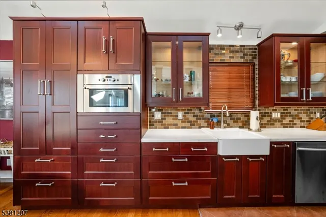 $860,000 | 320 Dixon Avenue, Paterson, NJ 07501