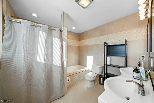 $860,000 | 320 Dixon Avenue, Paterson, NJ 07501