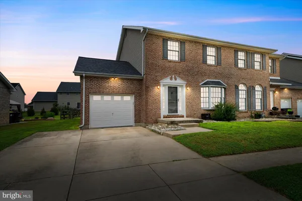 $450,000 | 109 Marble House Drive, Bear, DE 19701