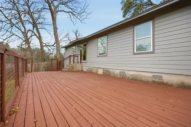 $2,600 | 4810 Creekwood Road, Austin, TX 78723