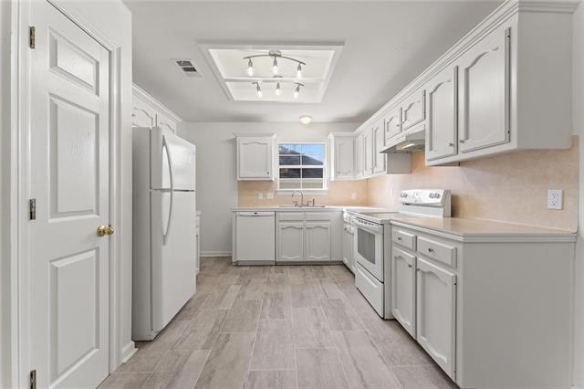 10161 Stonehaven Avenue Baton Rouge, LA 70810 - Photo 3 of 13