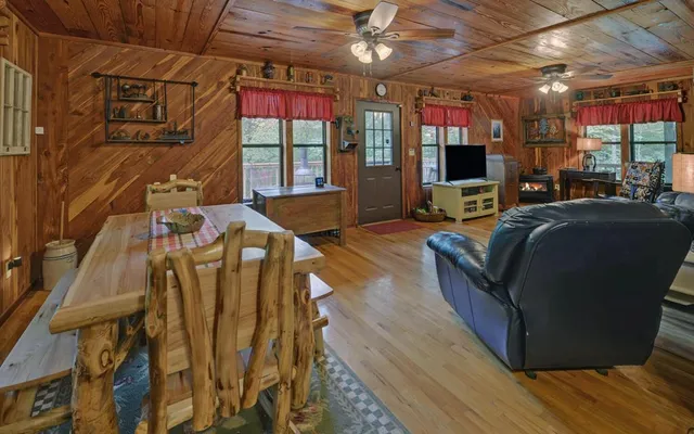 $407,500 | 344 Woody Branch Road, Murphy, NC 28906