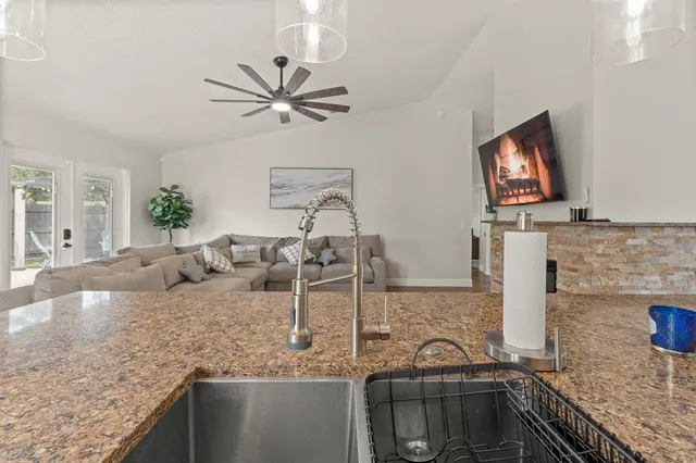 $564,900 | 135 Roosevelt Place, Maitland, FL 32751