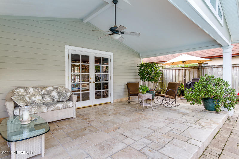 3679 Rustic Lane Jacksonville, FL 32217 - Photo 33 of 42 a view of a chairs and table in a patio