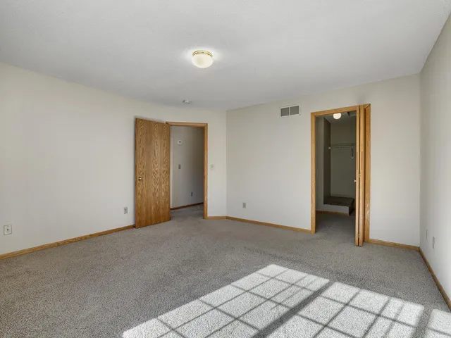 $234,000 | 4275 Merrimac Lane North, Unit 20, Plymouth, MN 55446