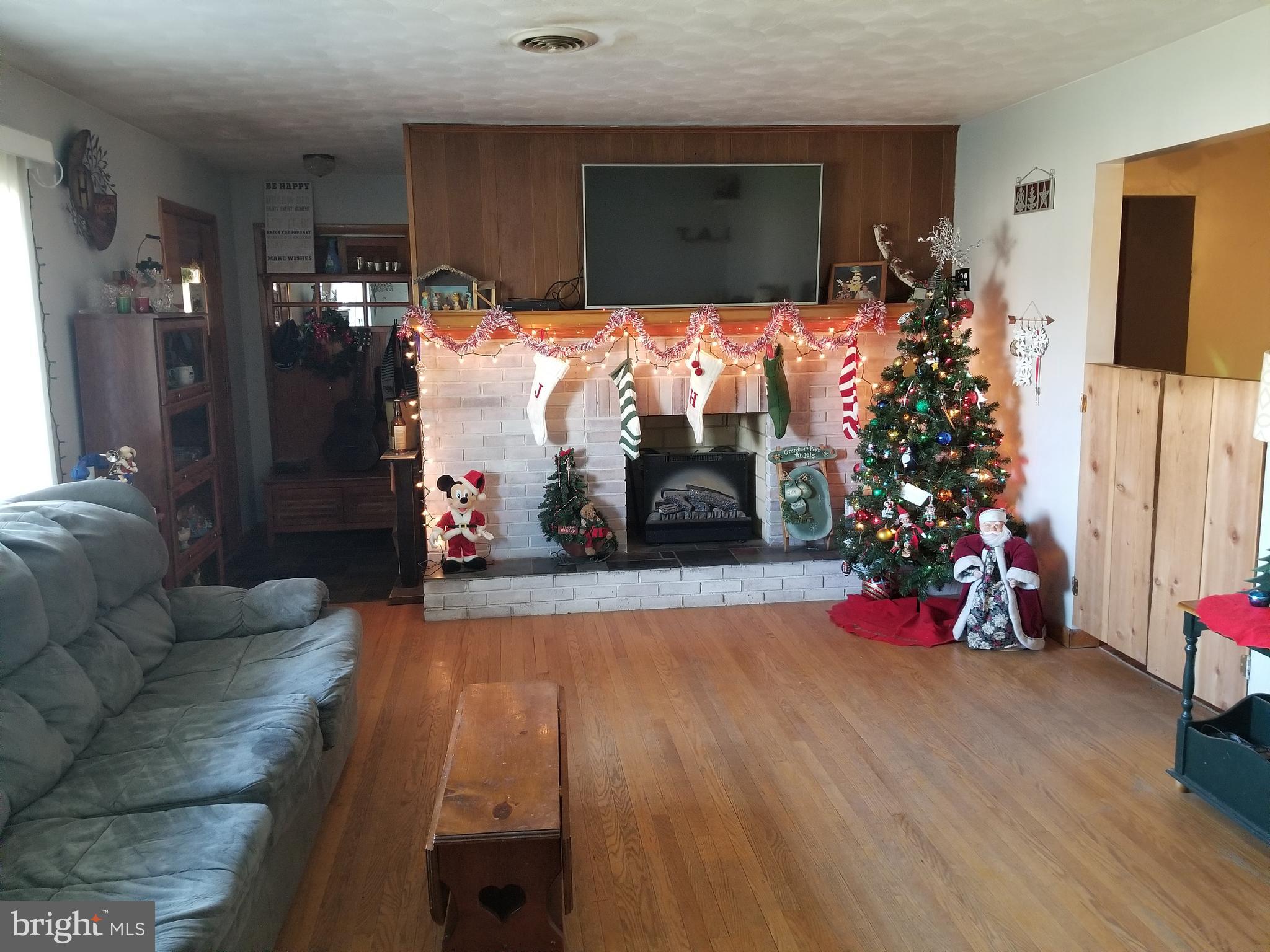 3660 Davidsburg Road Dover, PA 17315 - Photo 2 of 7 Gallery Image 2