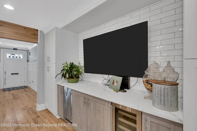 $5,000 | 111 Sanborn Avenue, Point Pleasant Beach, NJ 08742