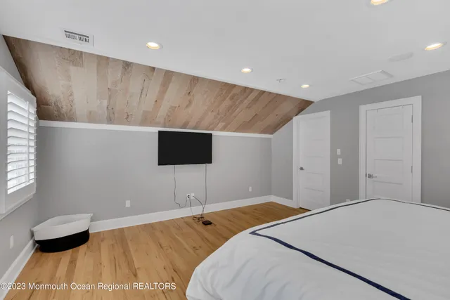 $5,000 | 111 Sanborn Avenue, Point Pleasant Beach, NJ 08742