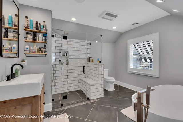 $5,000 | 111 Sanborn Avenue, Point Pleasant Beach, NJ 08742