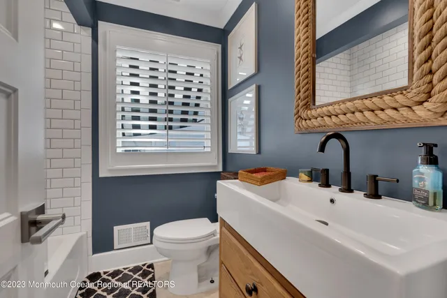 $5,000 | 111 Sanborn Avenue, Point Pleasant Beach, NJ 08742