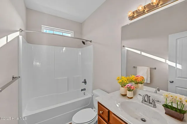 $559,000 | 146 Moyock Landing Drive, Moyock, NC 27958