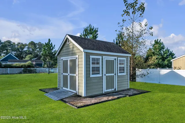 $559,000 | 146 Moyock Landing Drive, Moyock, NC 27958