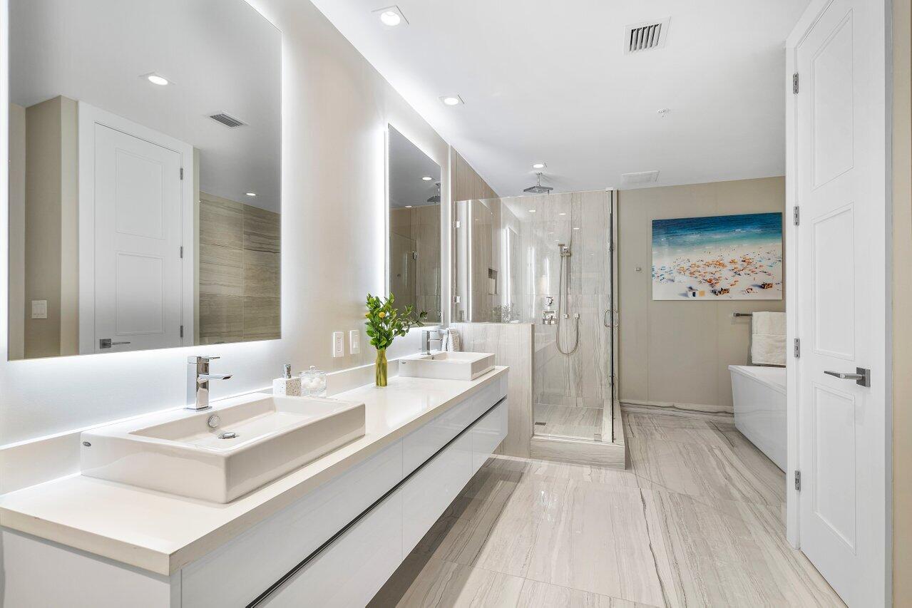 155 East Boca Raton Road, Unit 1015 Boca Raton, FL 33432 - Photo 21 of 43 Master Bath
