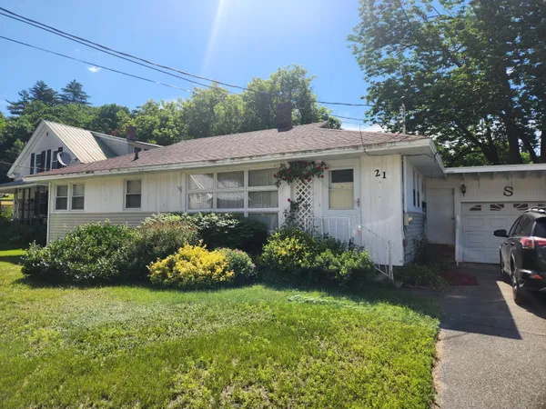 $195,000 | 21 Baldwin Street, Livermore Falls, ME 04254