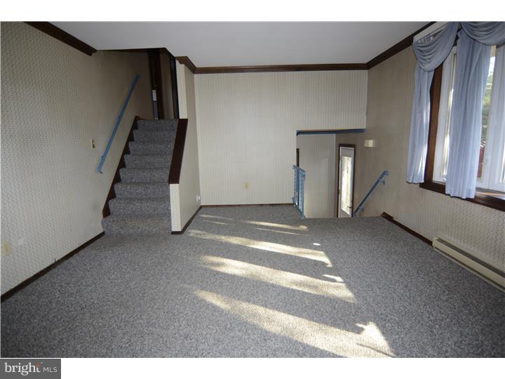 5 Maywood Avenue Sinking Spring, PA 19608 - Photo 6 of 24 Living Room