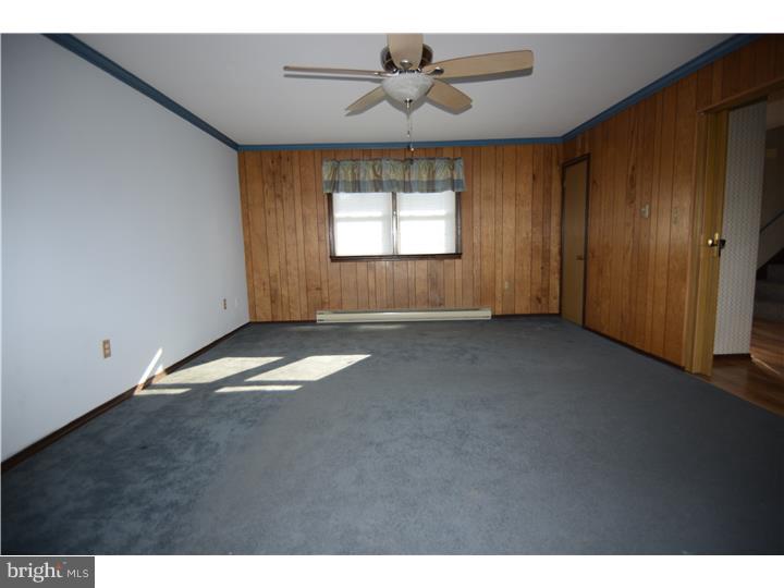 5 Maywood Avenue Sinking Spring, PA 19608 - Photo 9 of 24 Family Room