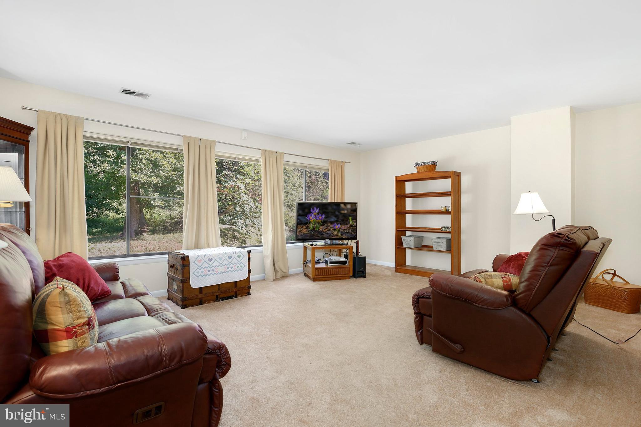5540 Vantage Point Road Columbia, MD 21044 - Photo 3 of 28 Gallery Image 3