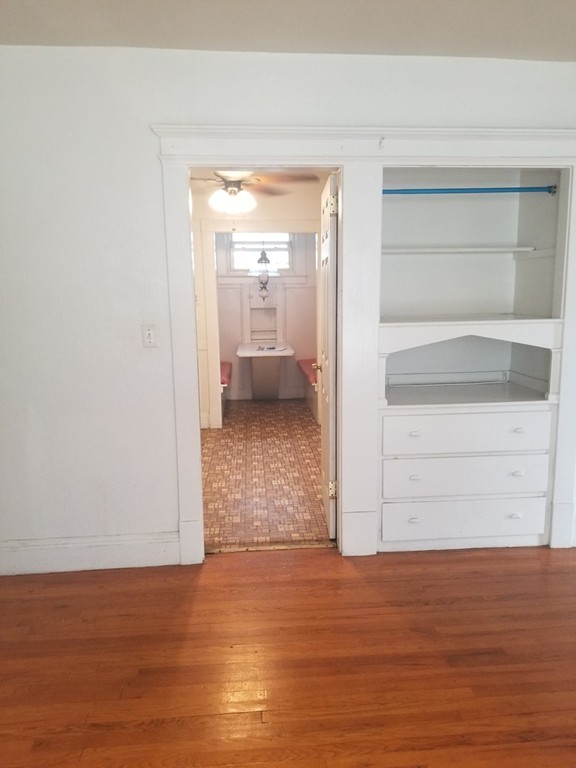 41-43 Longview Street Springfield, MA 01108 - Photo 11 of 27