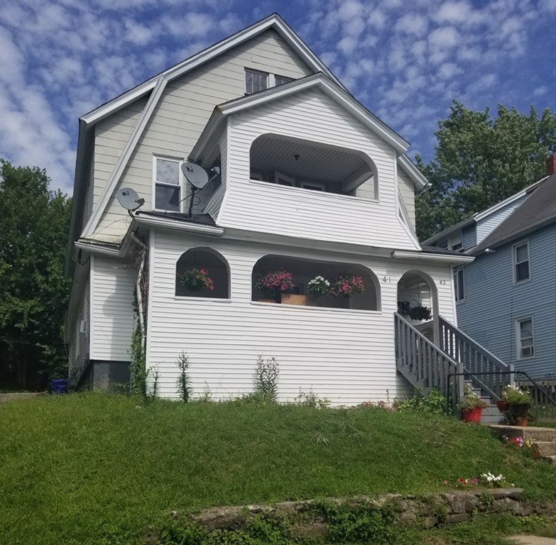 41-43 Longview Street Springfield, MA 01108 - Photo 3 of 27