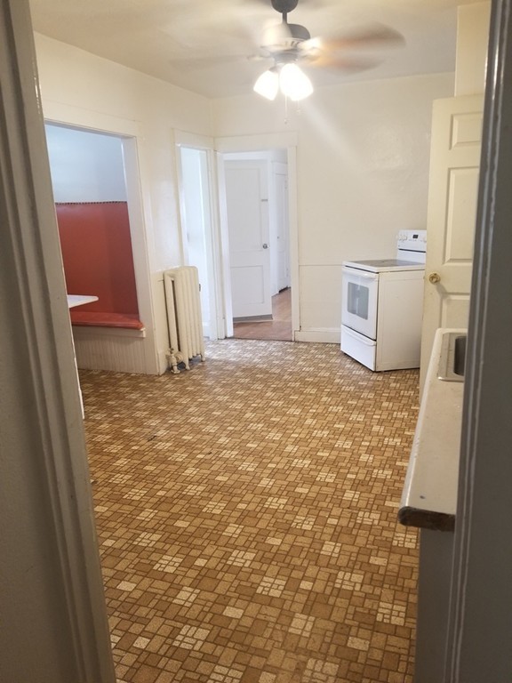 41-43 Longview Street Springfield, MA 01108 - Photo 9 of 27
