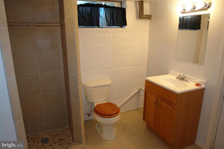 14 Mansion Road Linthicum Heights, MD 21090 - Photo 20 of 20 Bath #3