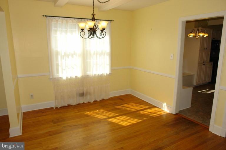 14 Mansion Road Linthicum Heights, MD 21090 - Photo 5 of 20 Dining Room