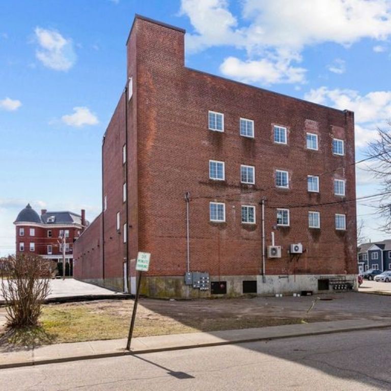 West Warwick Centre West Warwick, RI 02893 - Photo 36 of 40