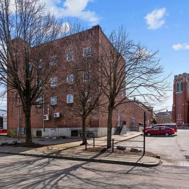 West Warwick Centre West Warwick, RI 02893 - Photo 37 of 40