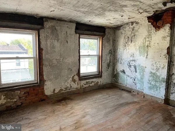 $87,000 | 4932 Wakefield Street, Philadelphia, PA 19144