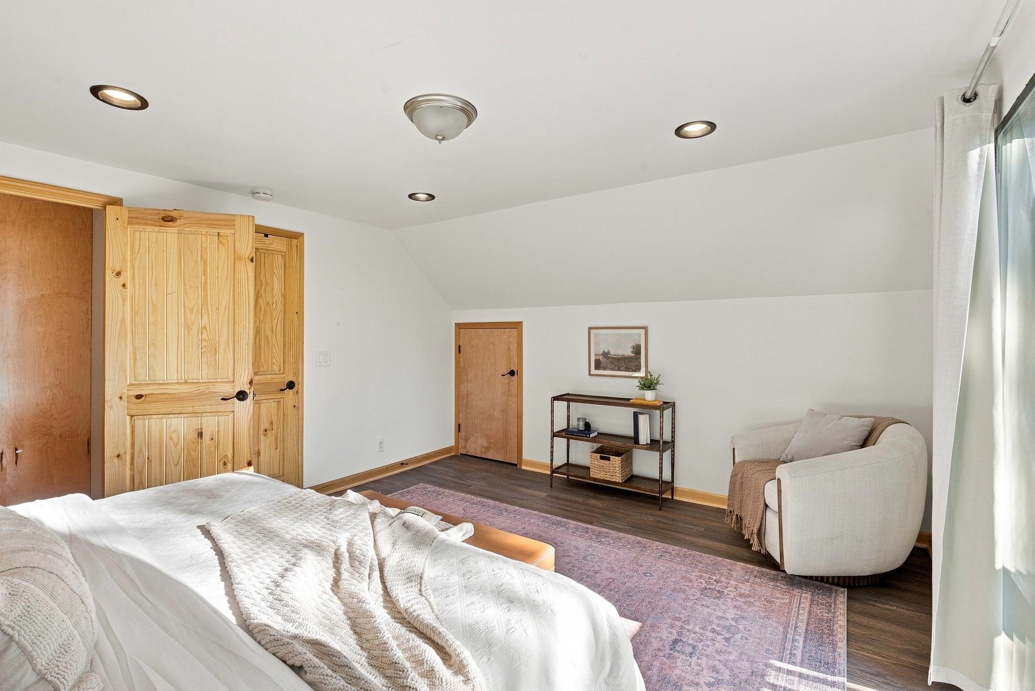 10595 Codogan Street Truckee, CA 96161 - Photo 9 of 25 Gallery Image 9
