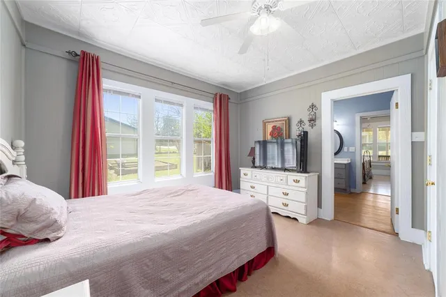 $142,500 | 601 East Ross Avenue, De Leon, TX 76444