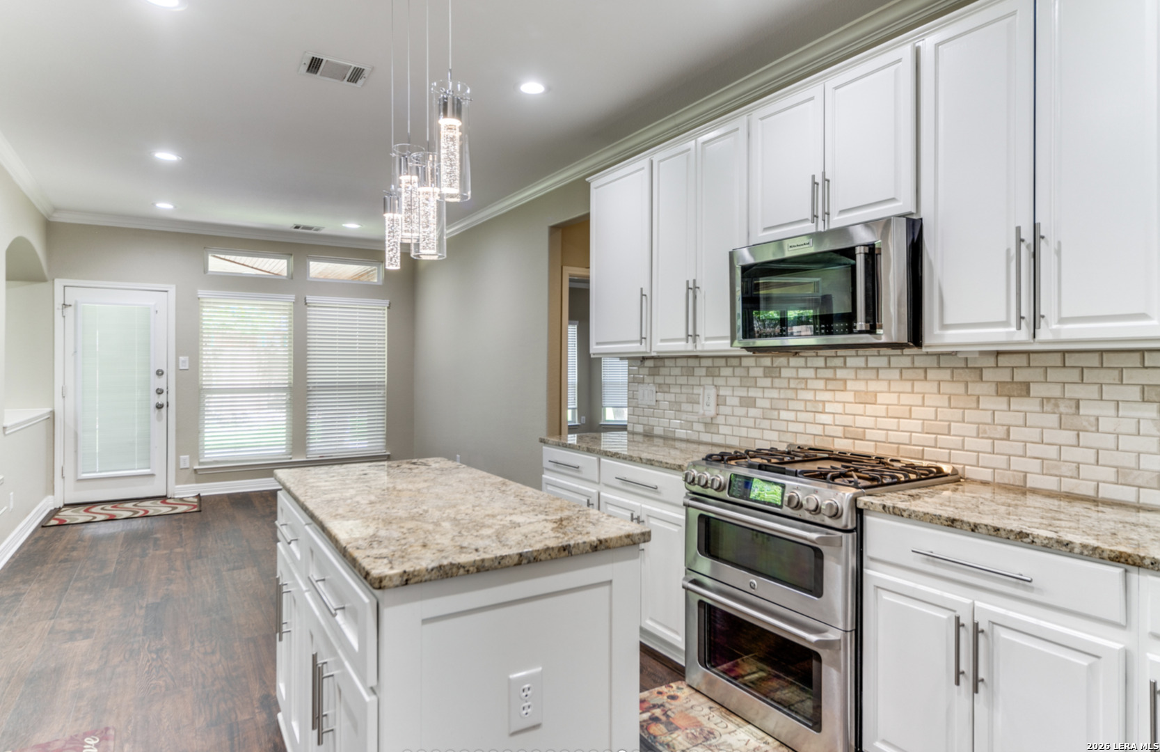 8603 Taylor Walk Helotes, TX 78023 - Photo 16 of 25