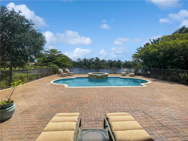 $1,359,000 | 620 Southwest Squire Johns Lane, Palm City, FL 34990