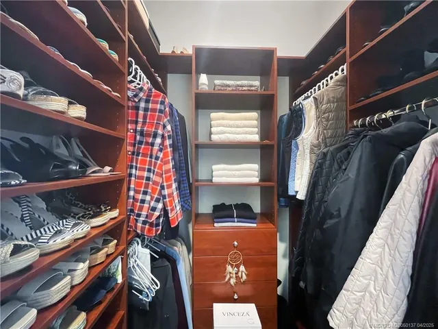 $1,359,000 | 620 Southwest Squire Johns Lane, Palm City, FL 34990