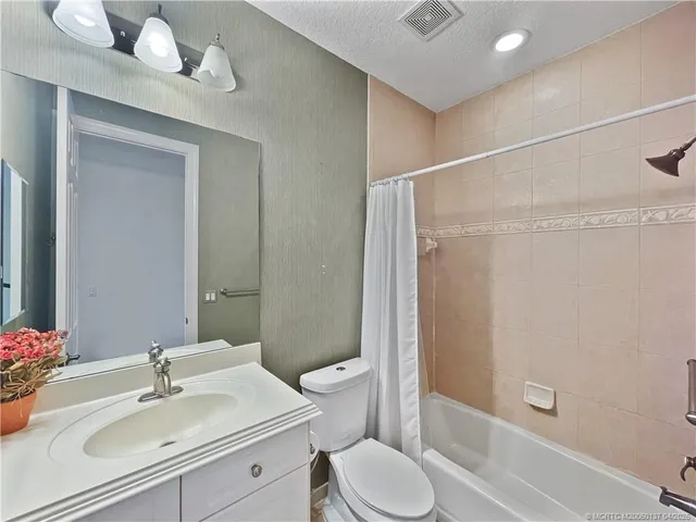 $1,359,000 | 620 Southwest Squire Johns Lane, Palm City, FL 34990